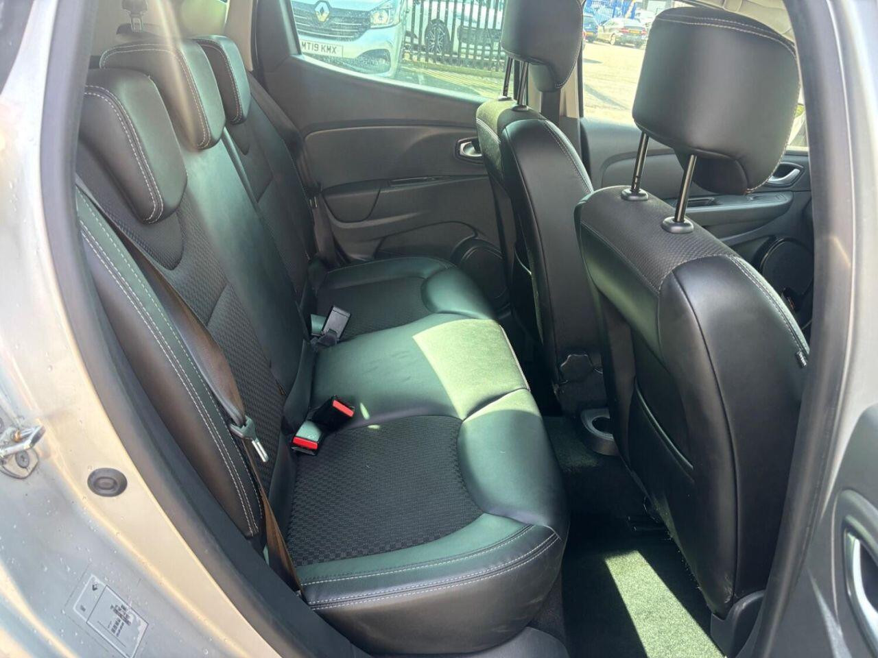 
                                                Voiture
                                                 Renault Clio 1.5 dCi GT Line Hatchback 5dr Diesel Manual Euro 6 (s/s) (90 ps)