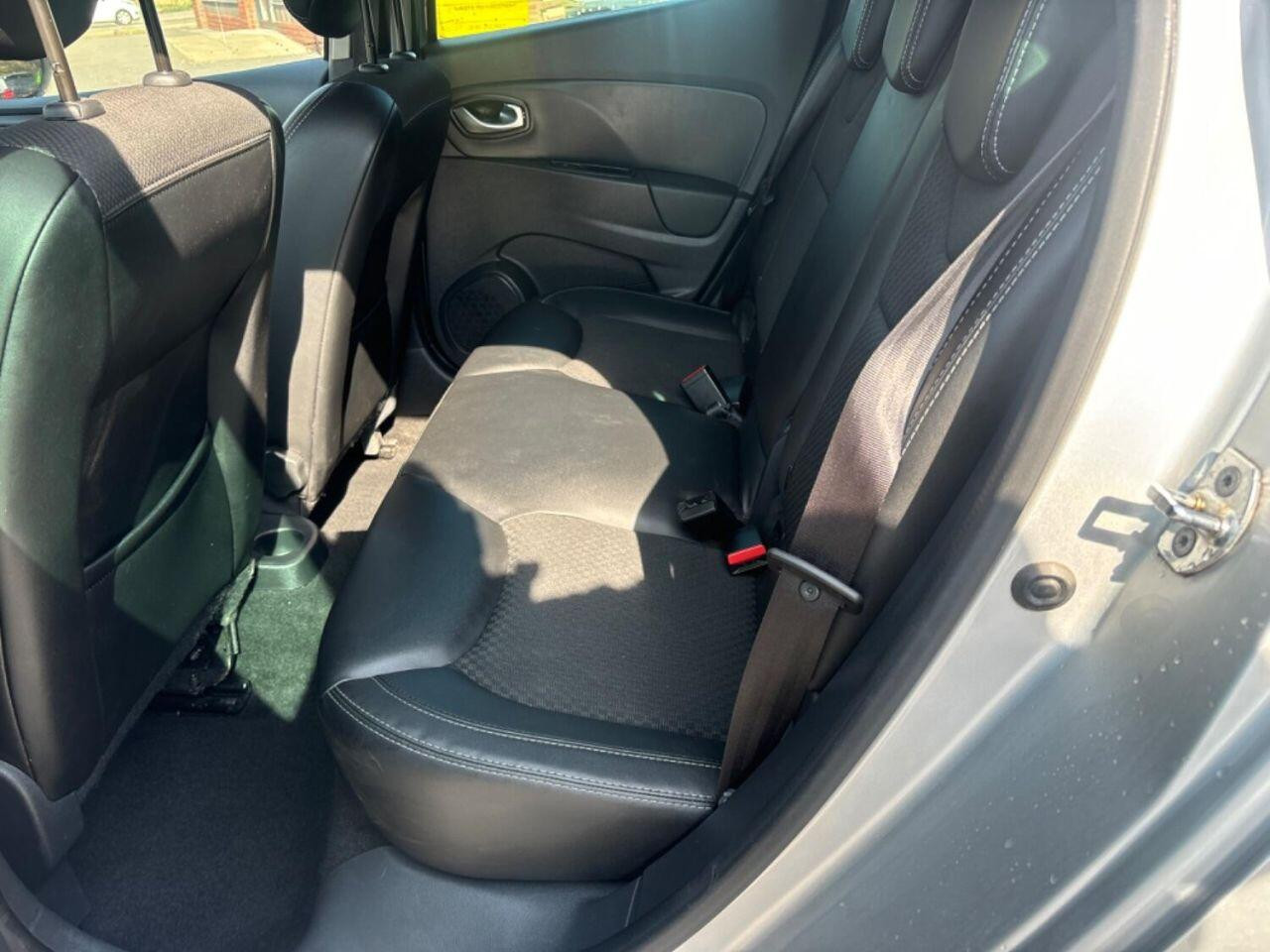 
                                                Voiture
                                                 Renault Clio 1.5 dCi GT Line Hatchback 5dr Diesel Manual Euro 6 (s/s) (90 ps)