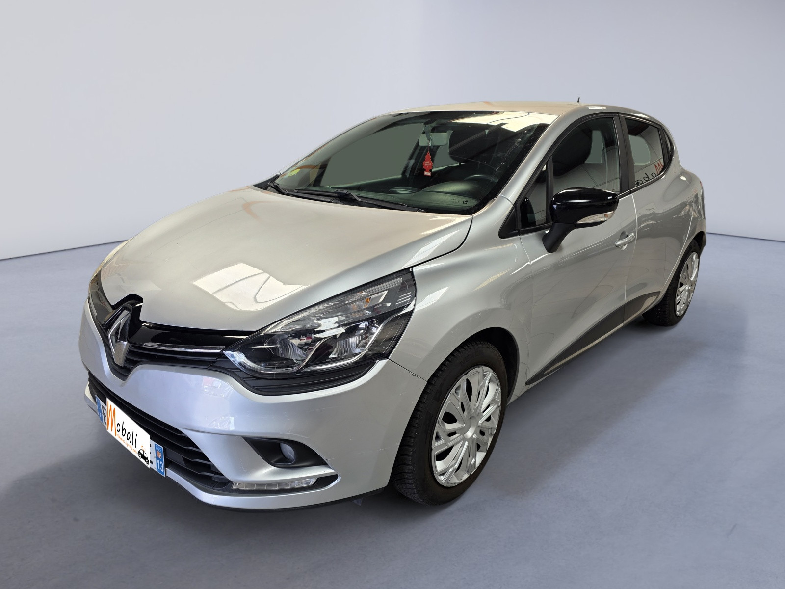 
                                                Voiture
                                                 RENAULT CLIO 4 - 1.5 dCi 75 CV LIFE - 4 CV