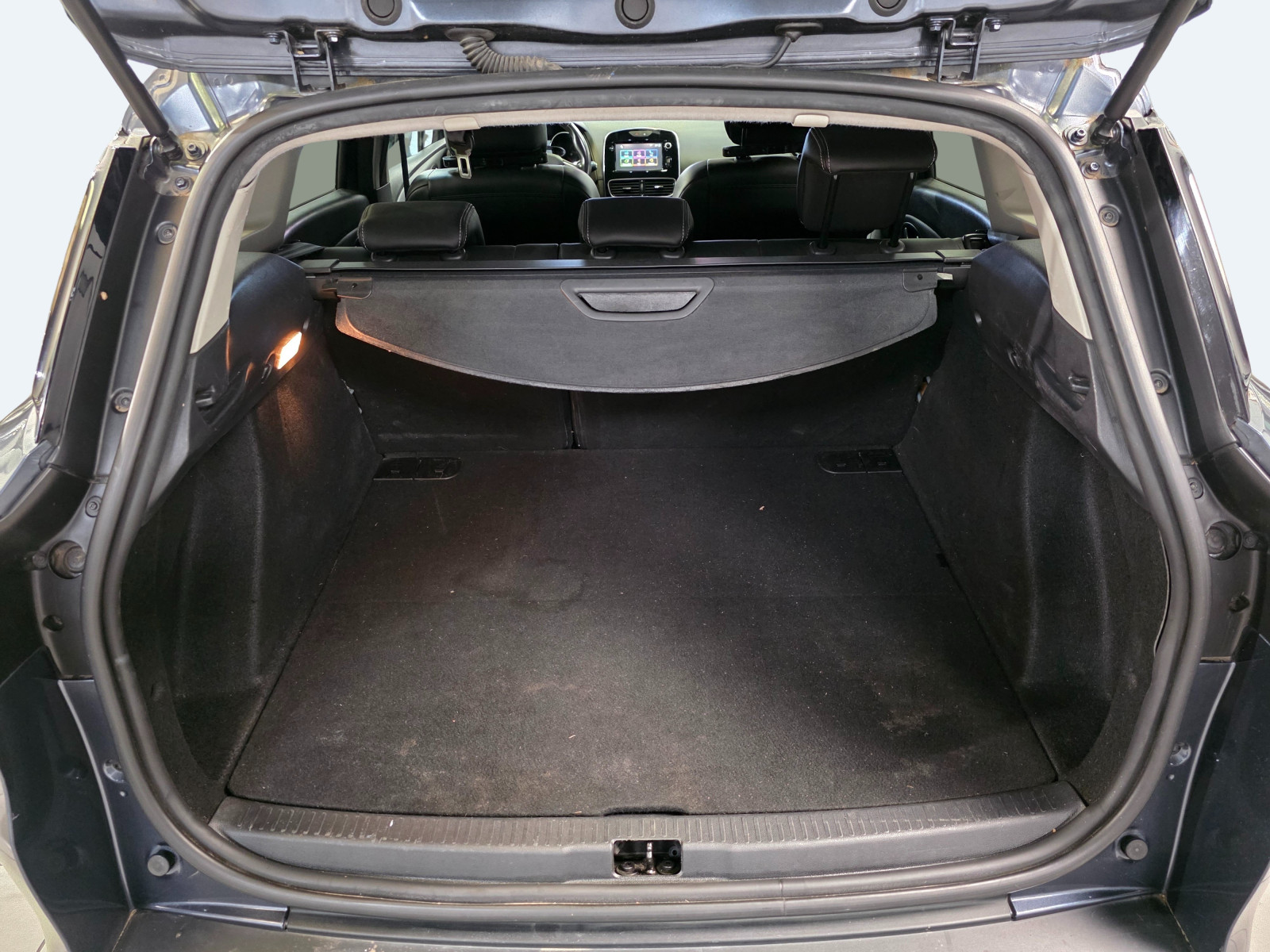 
                                                Voiture
                                                 Renault clio 4 estate - 1.5 dci 90 cv energy intens