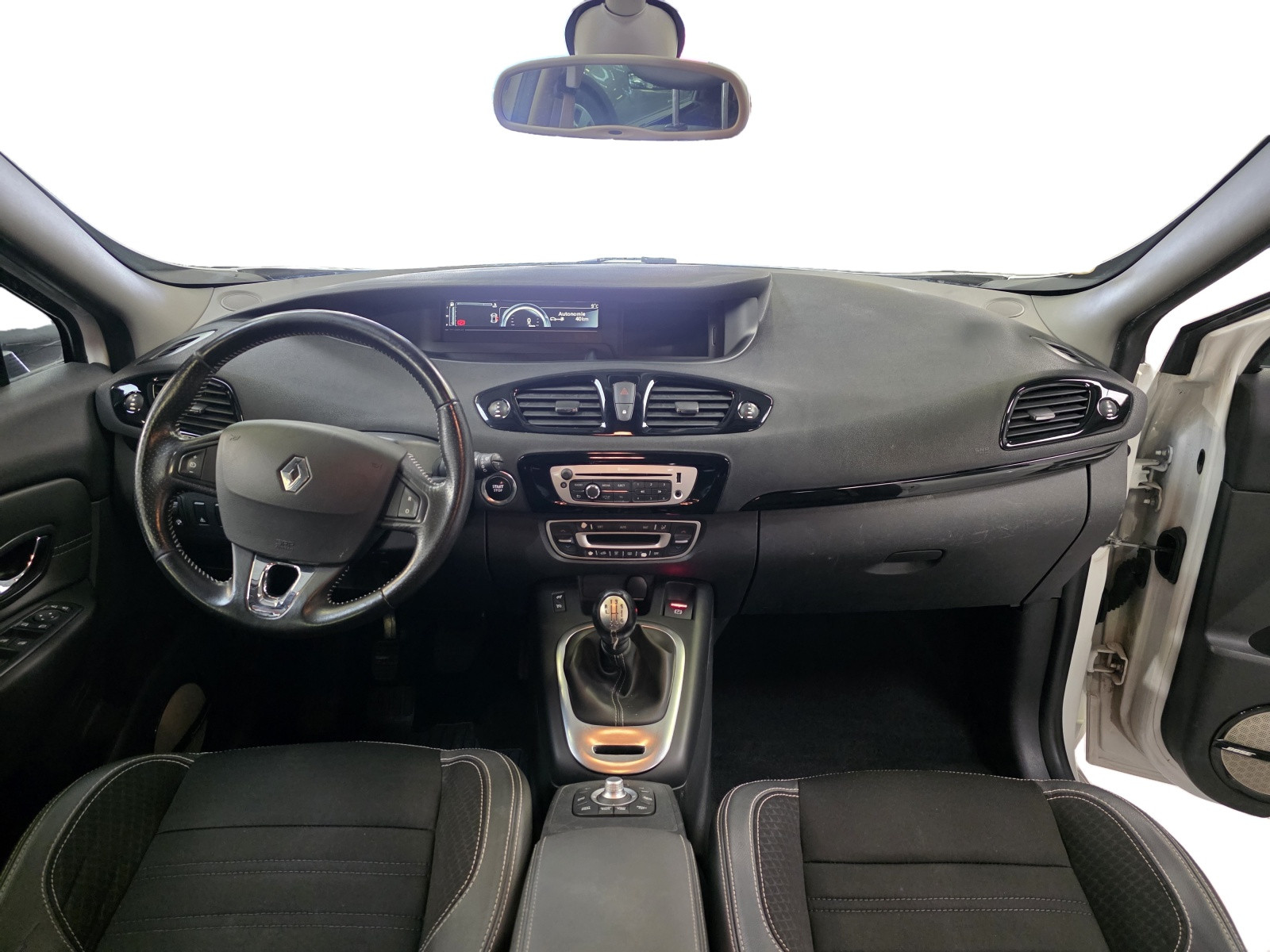 
                                                Voiture
                                                 RENAULT GRAND SCENIC 3 - 1.5 dCi 110 CV BOSE 7 PLACES - 5 CV