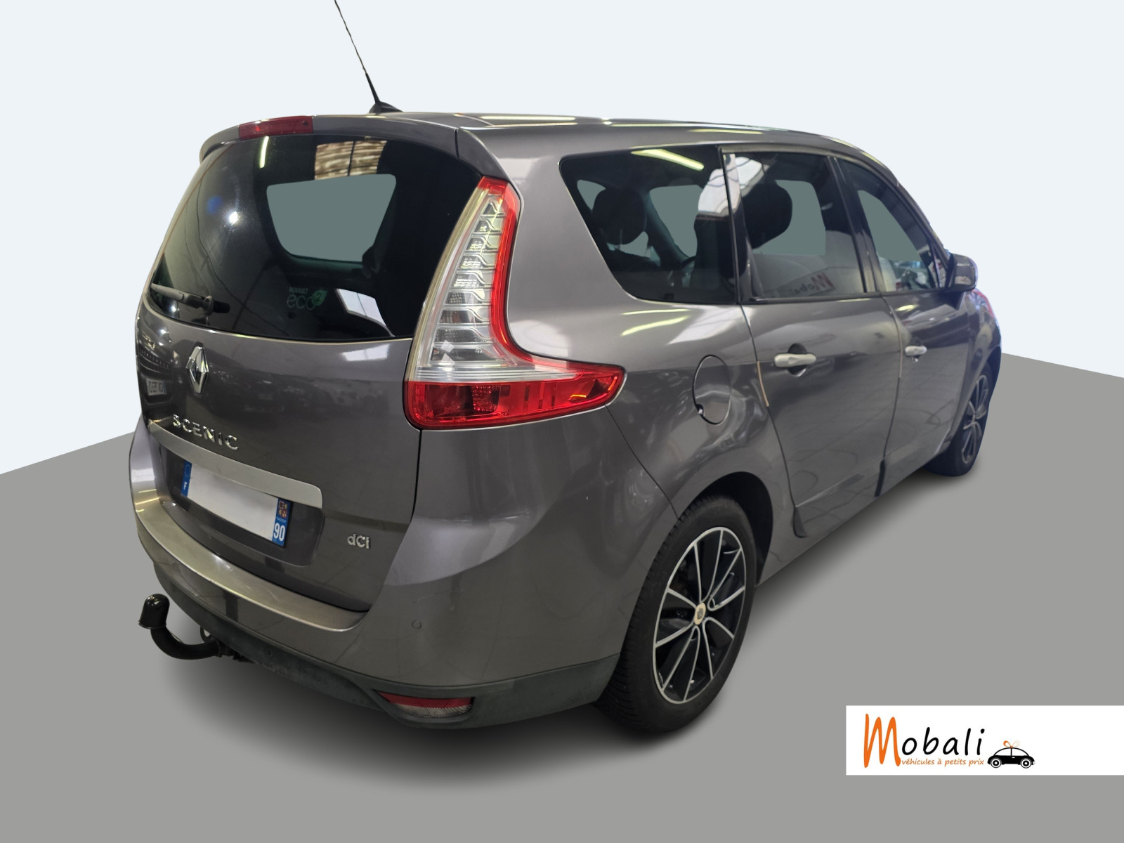 
                                                Voiture
                                                 RENAULT GRAND SCENIC3 - 1.6 dCi 130 CV Dynamique 7 PLACES