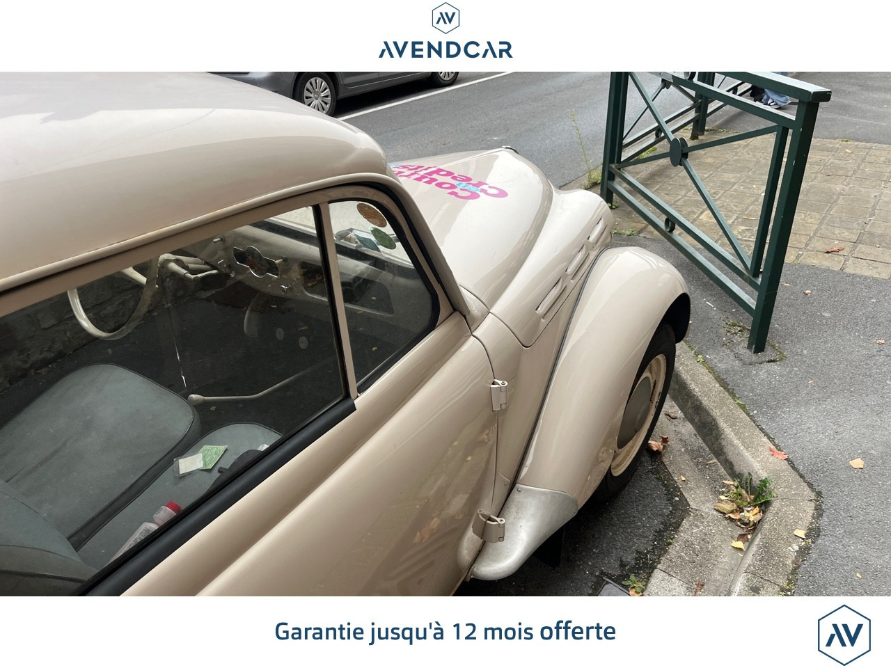 
                                                Utilitaire
                                                 RENAULT JUVAQUATRE