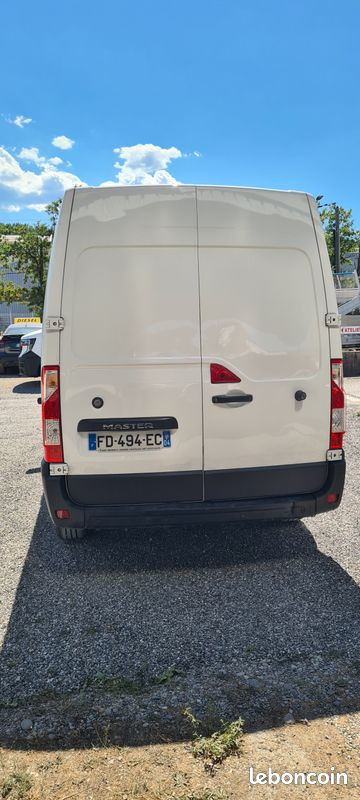 
                                                Voiture
                                                 Renault master l2h2 2.3 dci 130 ch 2019 grand confort