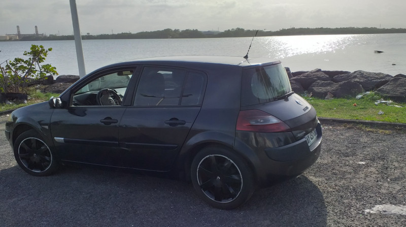 
                                                Voiture
                                                 Renault Mégane 2 Diesel, bien entretenue et équipé