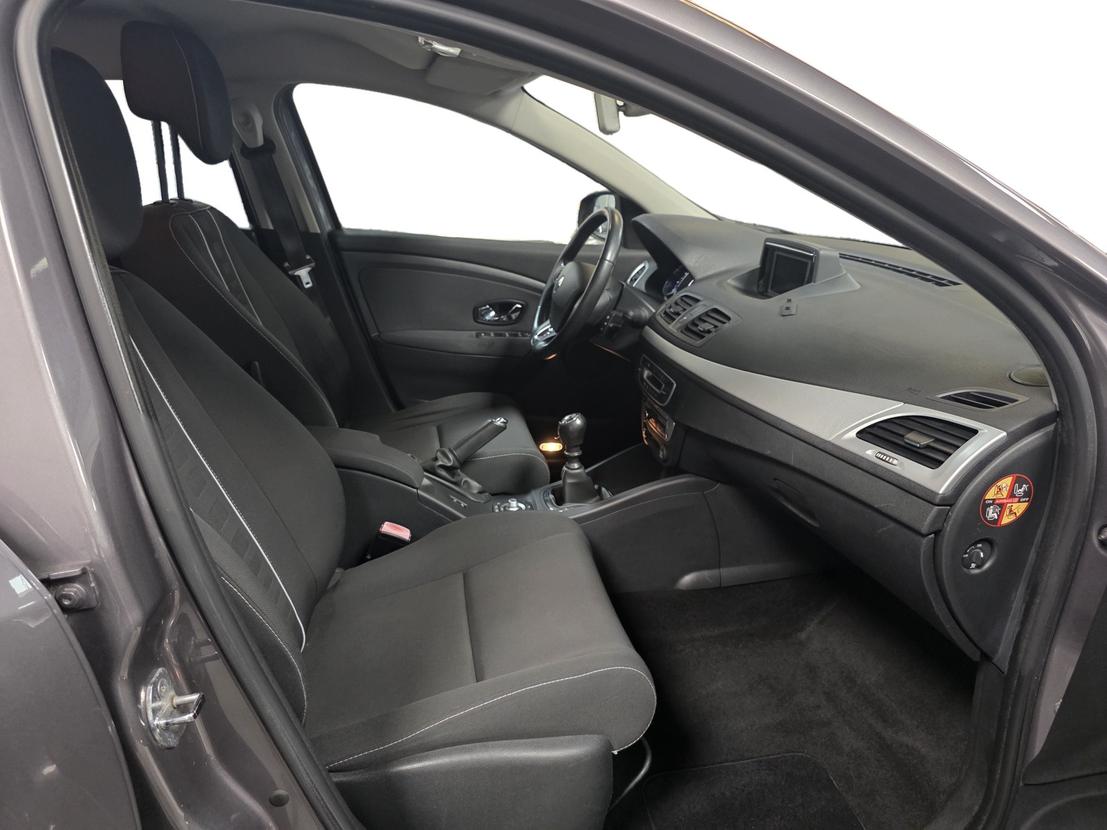 
                                                Voiture
                                                 RENAULT MEGANE 3 - 1.5 dCi 110 CV AUTHENTIQUE - 5 CV