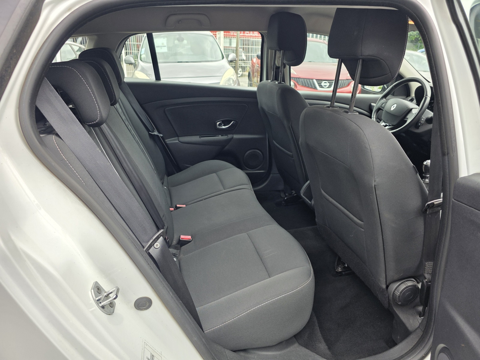 
                                                Voiture
                                                 RENAULT MEGANE 3 ESTATE - 1.5 dCi 110 CV ZEN - 5 CV