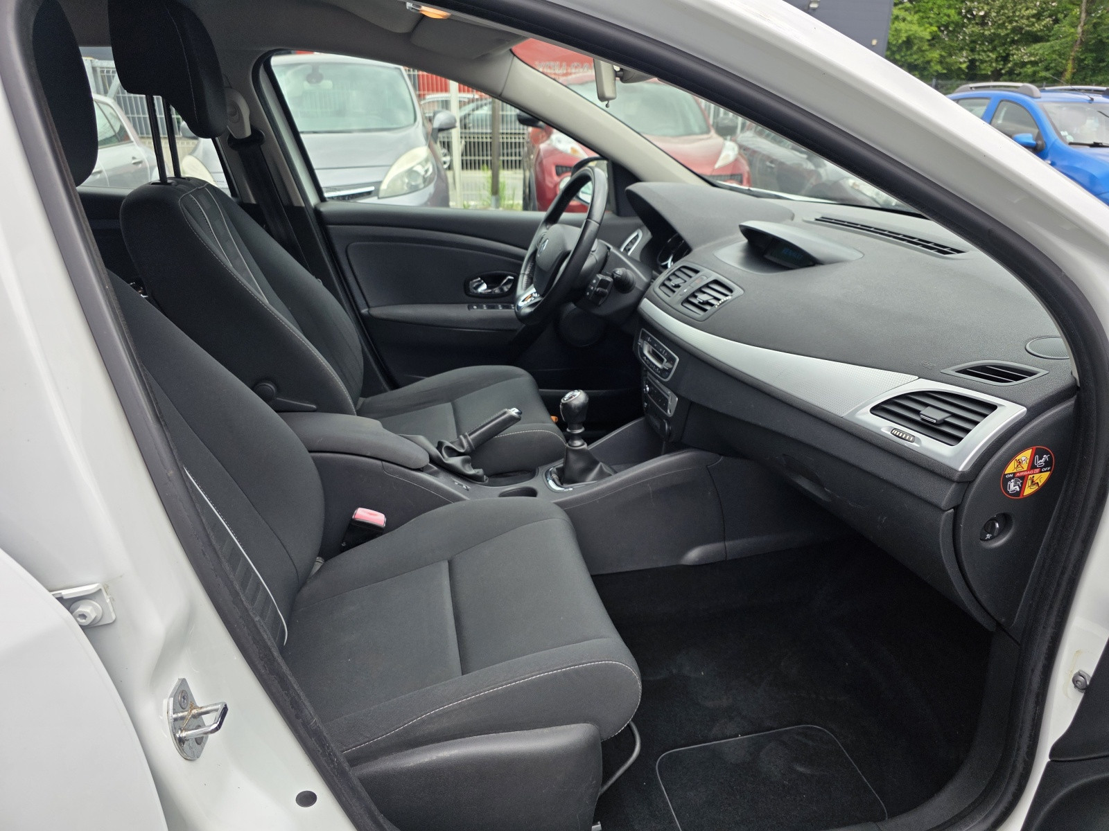 
                                                Voiture
                                                 RENAULT MEGANE 3 ESTATE - 1.5 dCi 110 CV ZEN - 5 CV