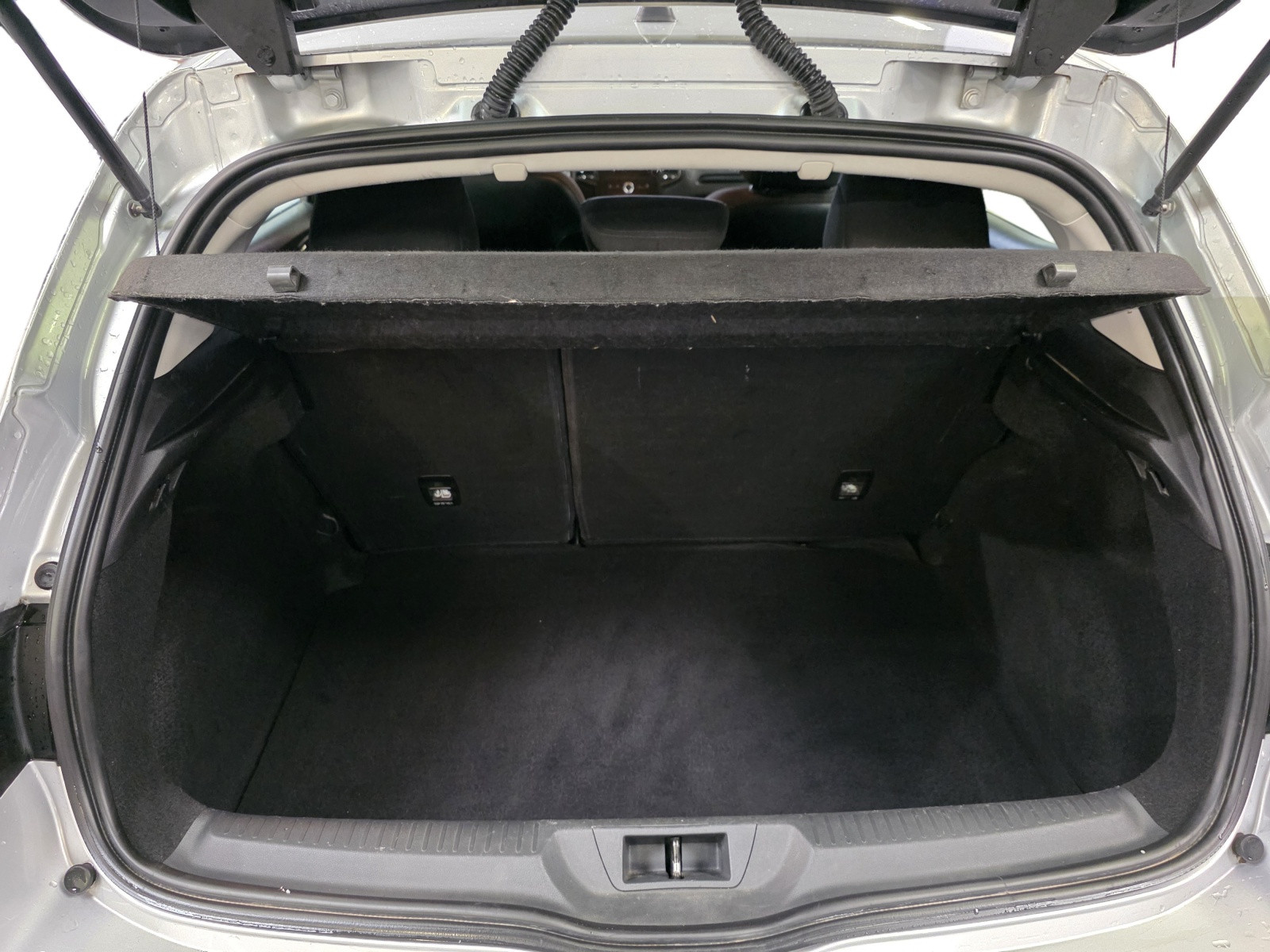 
                                                Voiture
                                                 RENAULT MEGANE 4 - 1.5 dCi 90 CV BUSINESS - 4 CV