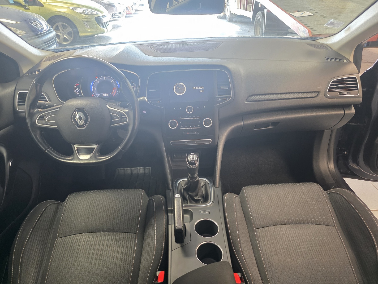 
                                                Voiture
                                                 RENAULT MEGANE 4 ESTATE - 1.5 dCi 110 CV ENERGY BUSINESS - 5 CV