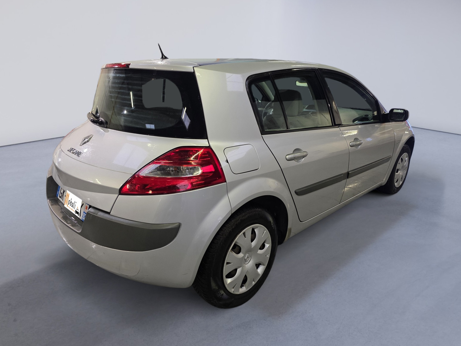 
                                                Voiture
                                                 Renault Mégane