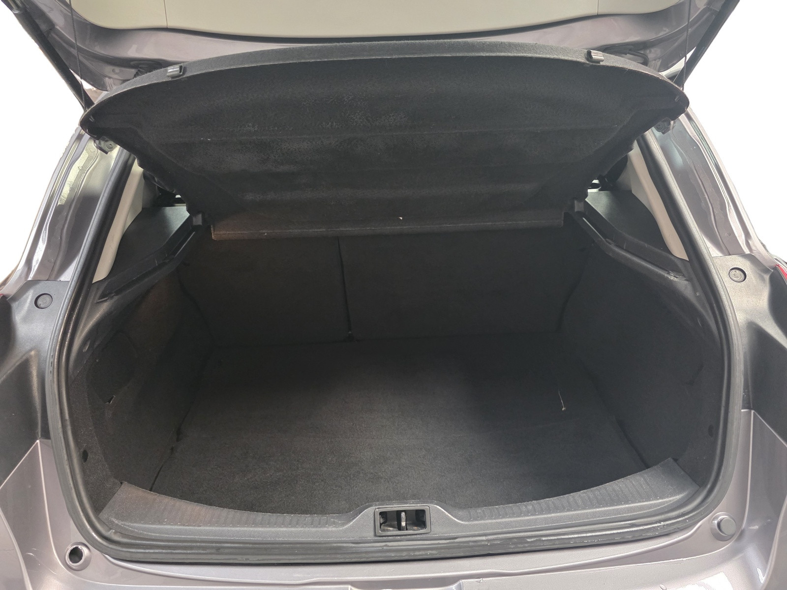 
                                                Voiture
                                                 Renault Mégane