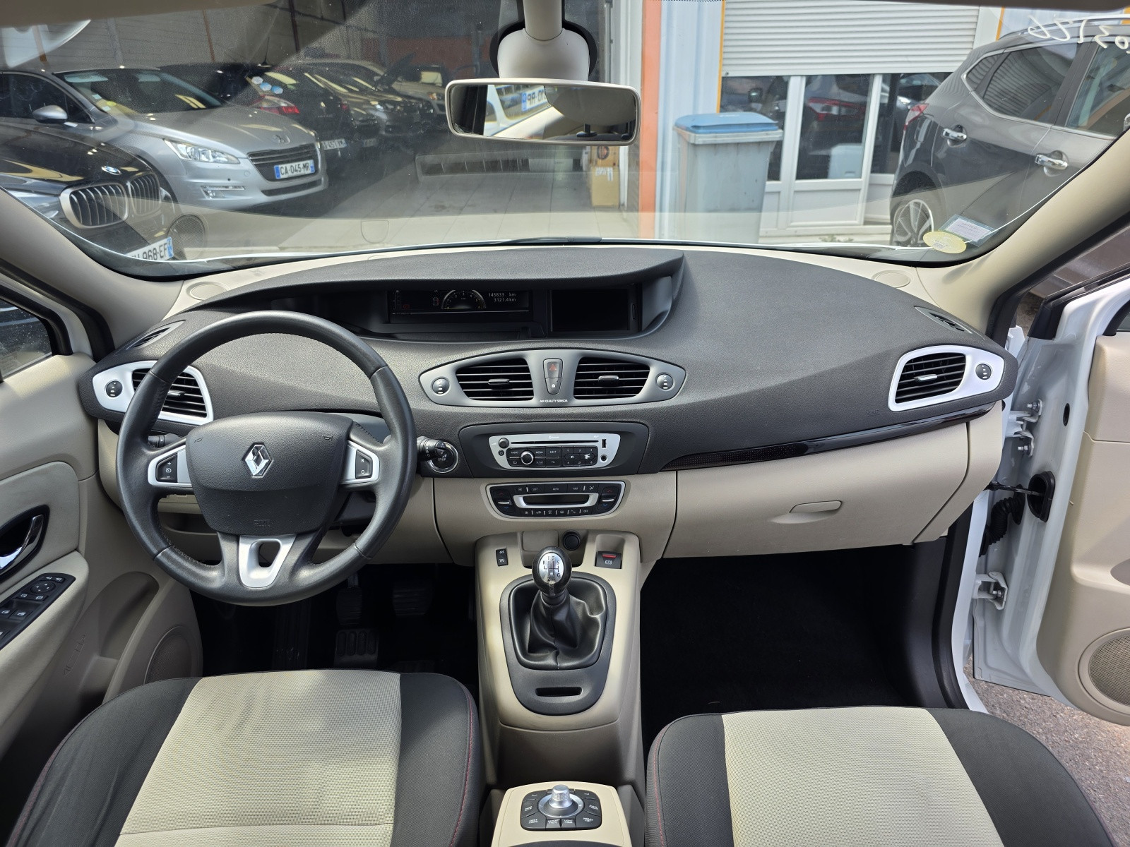 
                                                Voiture
                                                 RENAULT SCENIC 3 - 1.5 dCi 110 CV EXPRESSION - 5 CV