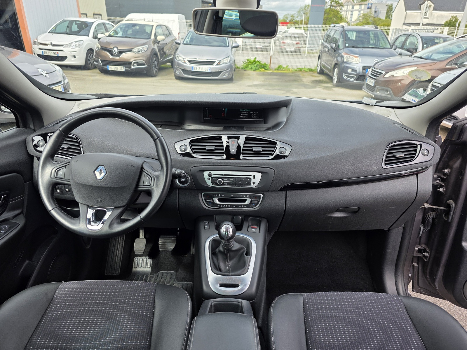 
                                                Voiture
                                                 RENAULT SCENIC 3 - 1.5 dCi 110 CV ZEN - 5 CV