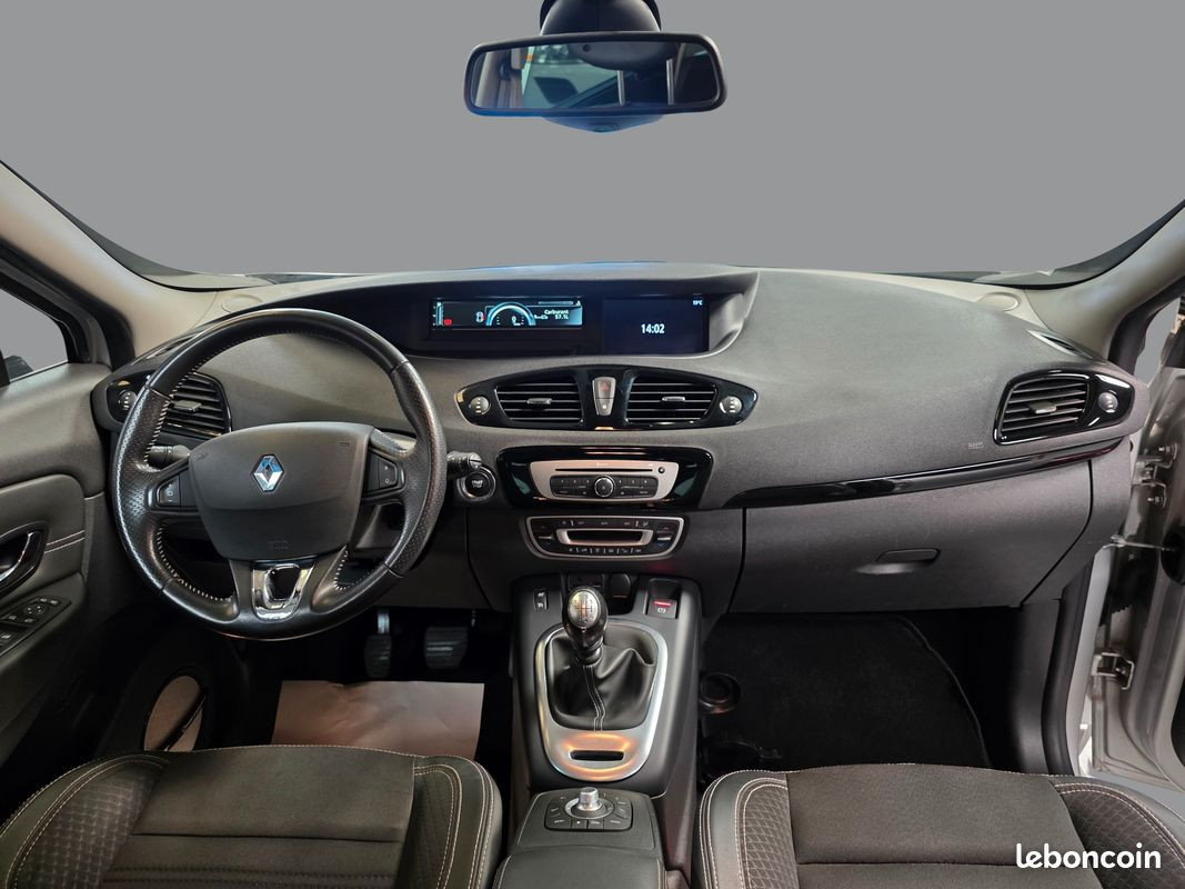 
                                                Voiture
                                                 RENAULT SCENIC 3 - 1.6 dCi 130 CV BOSE Edition - 7 CV