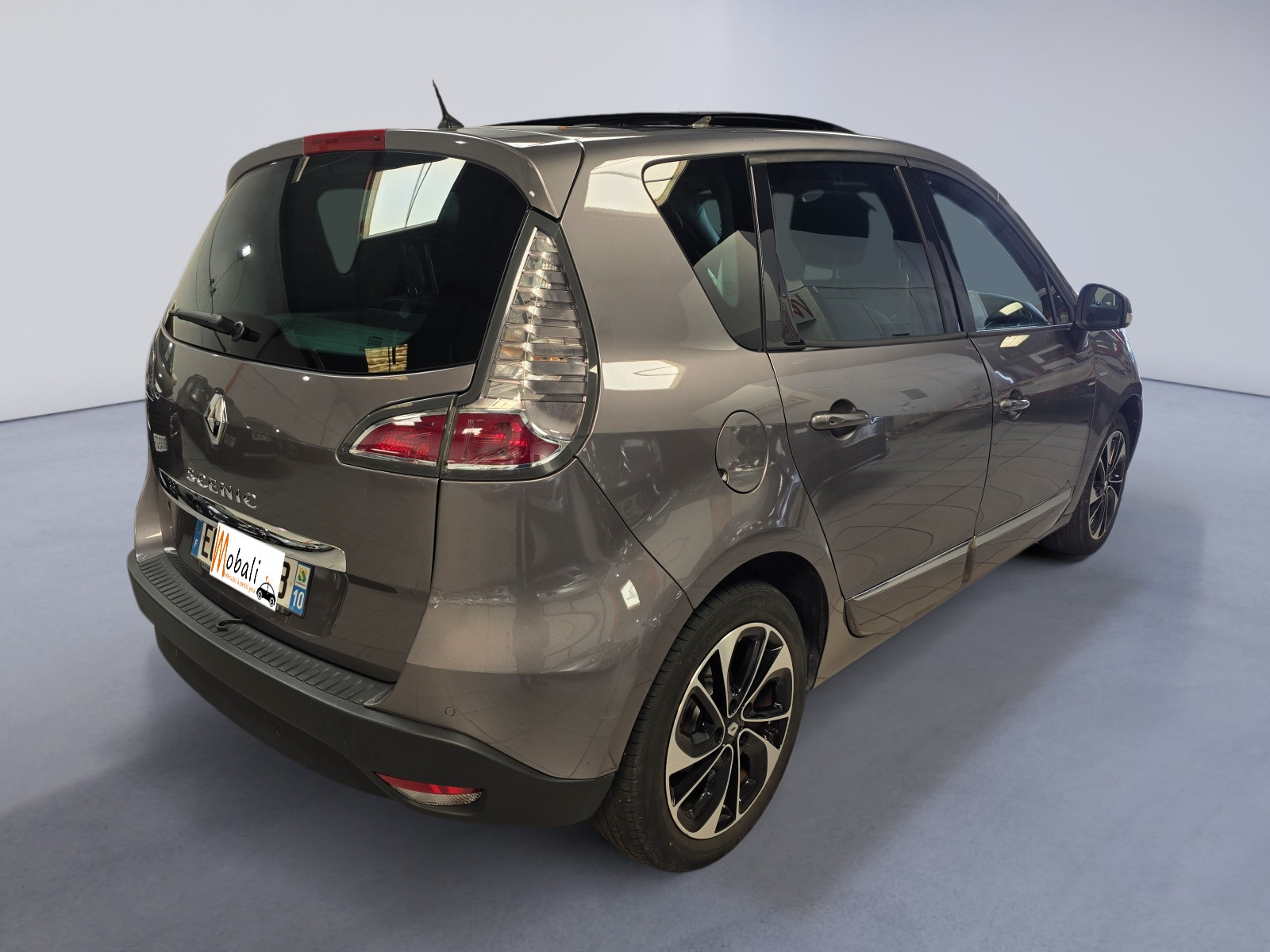 
                                                Voiture
                                                 RENAULT SCENIC 3 - 1.6 dCi 130 CV BOSE EDITION - 7 CV