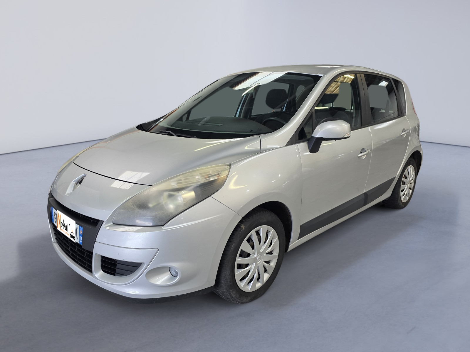 
                                                Voiture
                                                 Renault Scénic