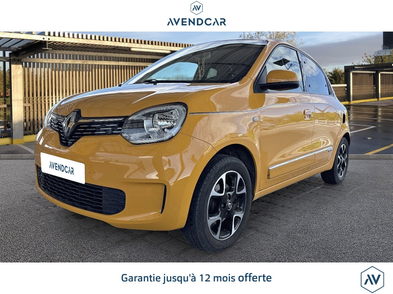 
                                                Voiture
                                                 Renault Twingo 3 INTENSE 95TCE