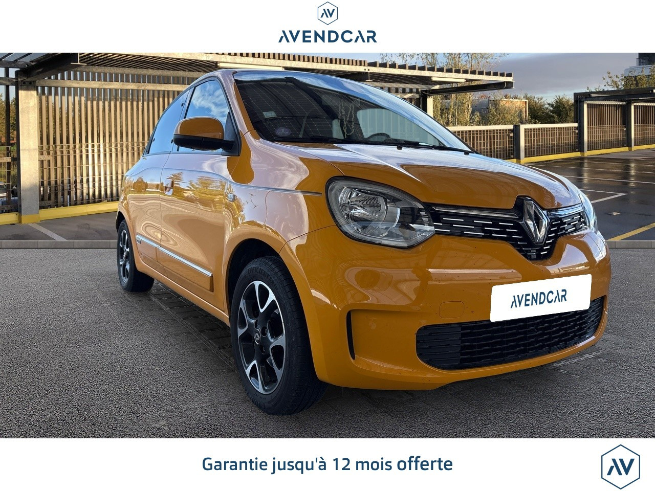 
                                                Voiture
                                                 Renault Twingo 3 INTENSE 95TCE