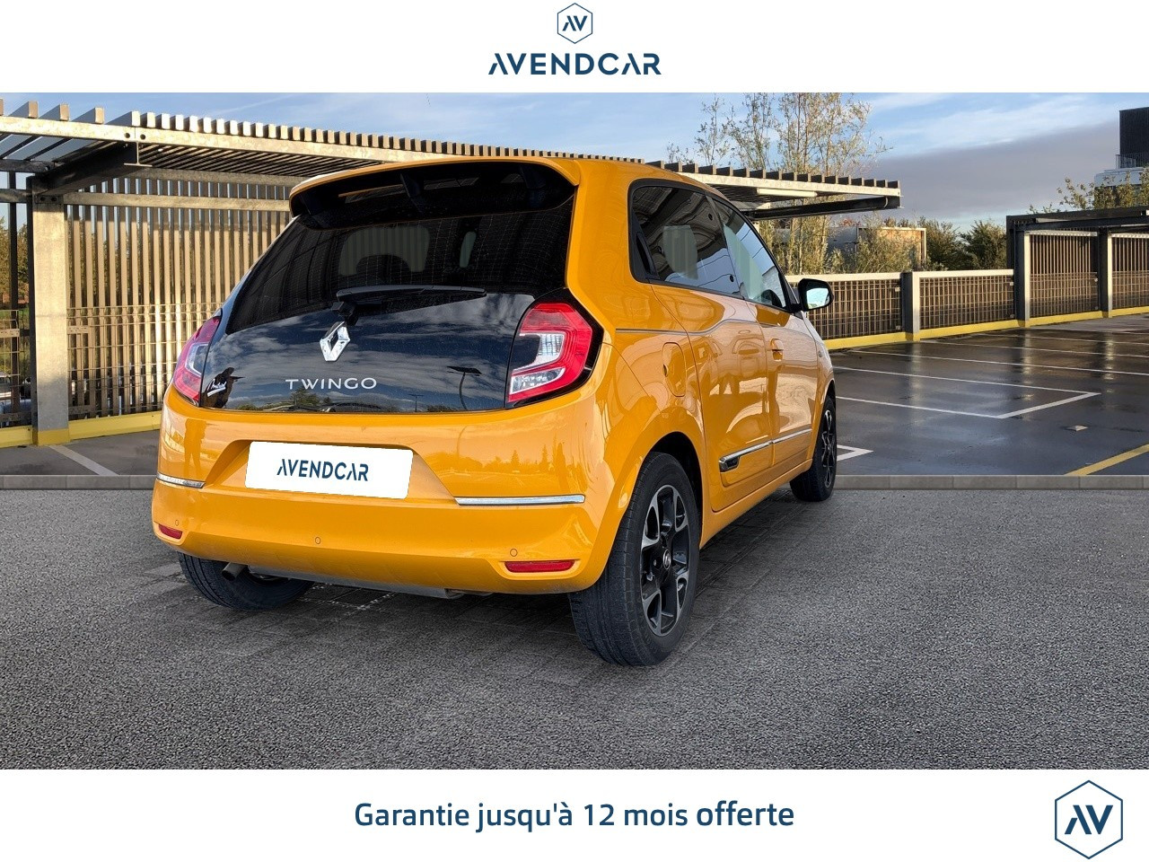 
                                                Voiture
                                                 Renault Twingo 3 INTENSE 95TCE