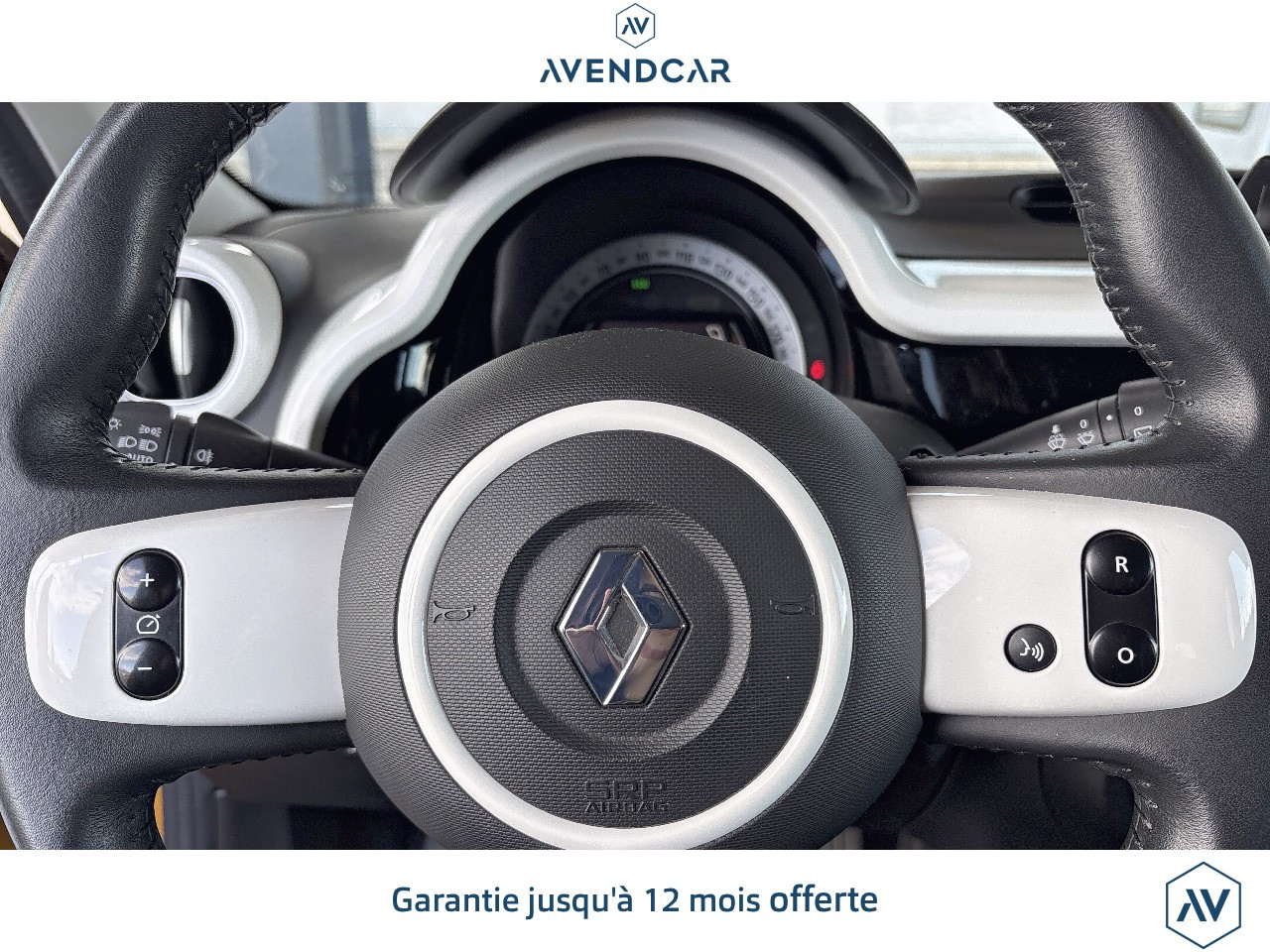 
                                                Voiture
                                                 Renault Twingo 3 INTENSE 95TCE