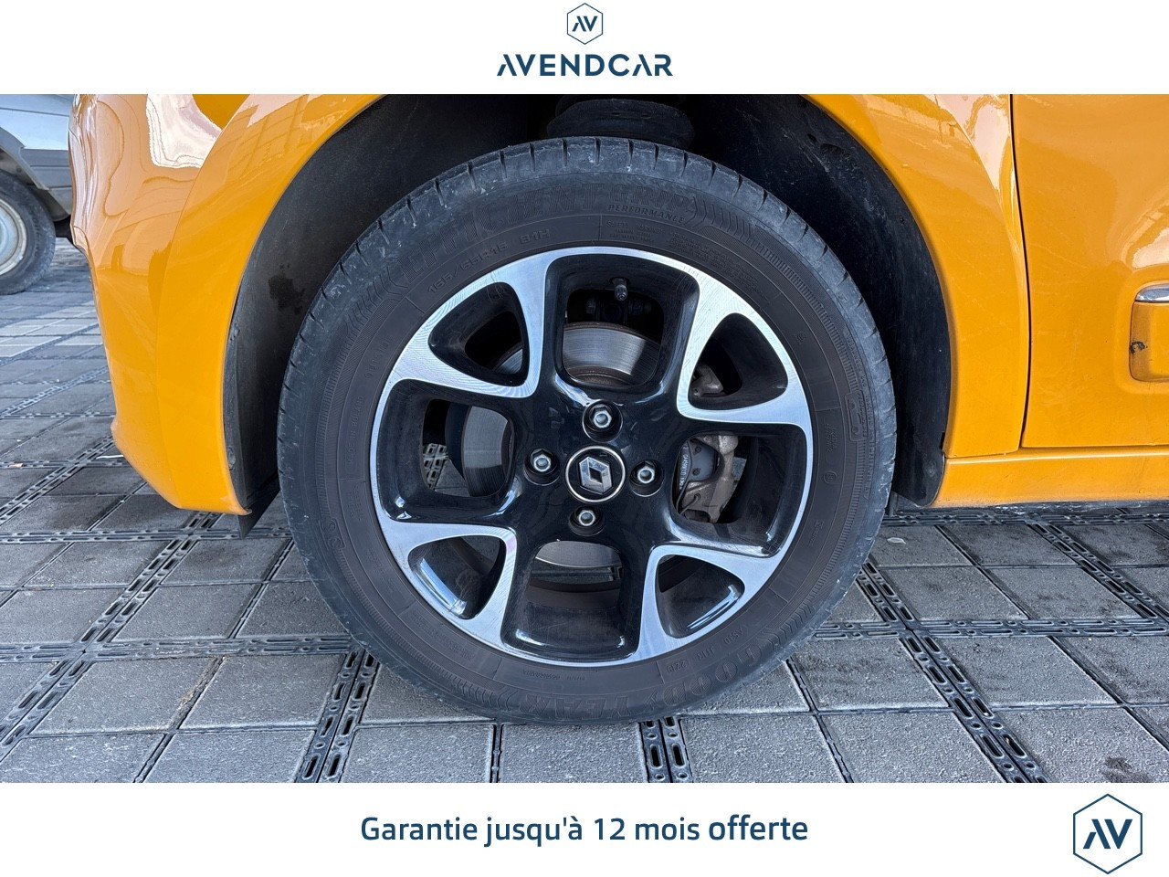 
                                                Voiture
                                                 Renault Twingo 3 INTENSE 95TCE