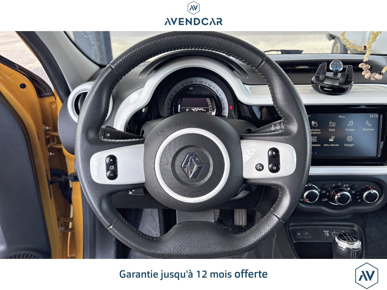 
                                                Voiture
                                                 Renault Twingo 3 INTENSE 95TCE
