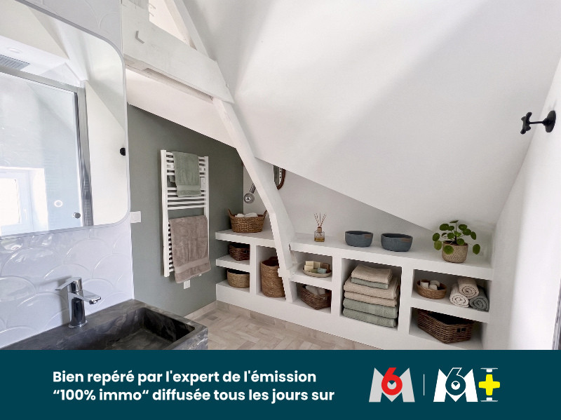 
                                                Vente
                                                 RENNES SACRÉ-CŒUR | Demeure historique de 191 m² | Extérieur 266 m² | 5 Chambres | Garage | Gare LGV à pied