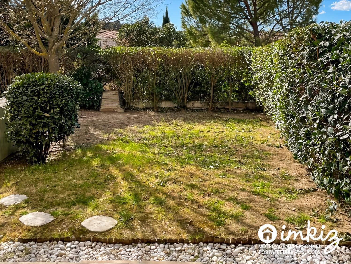 
                                                Vente
                                                 Residence avec piscine - terrasse, jardins  et box