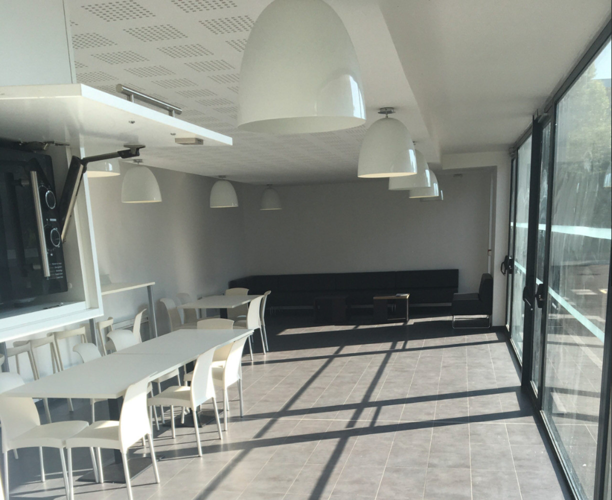 
                                                Location
                                                 Résidence étudiante 1 pièce