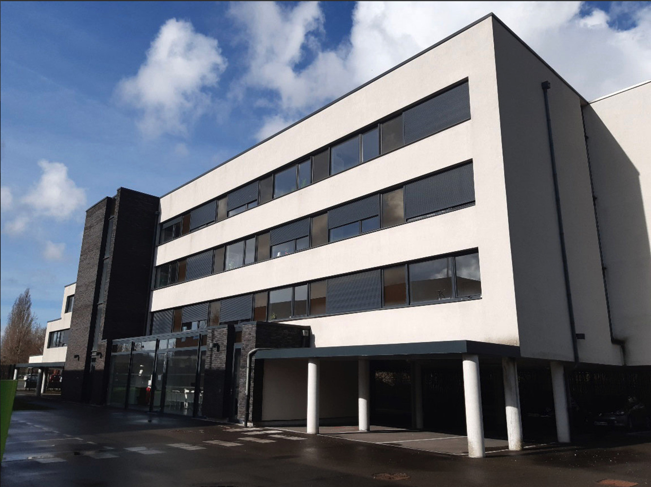 
                                                Location
                                                 Résidence étudiante 1 pièce