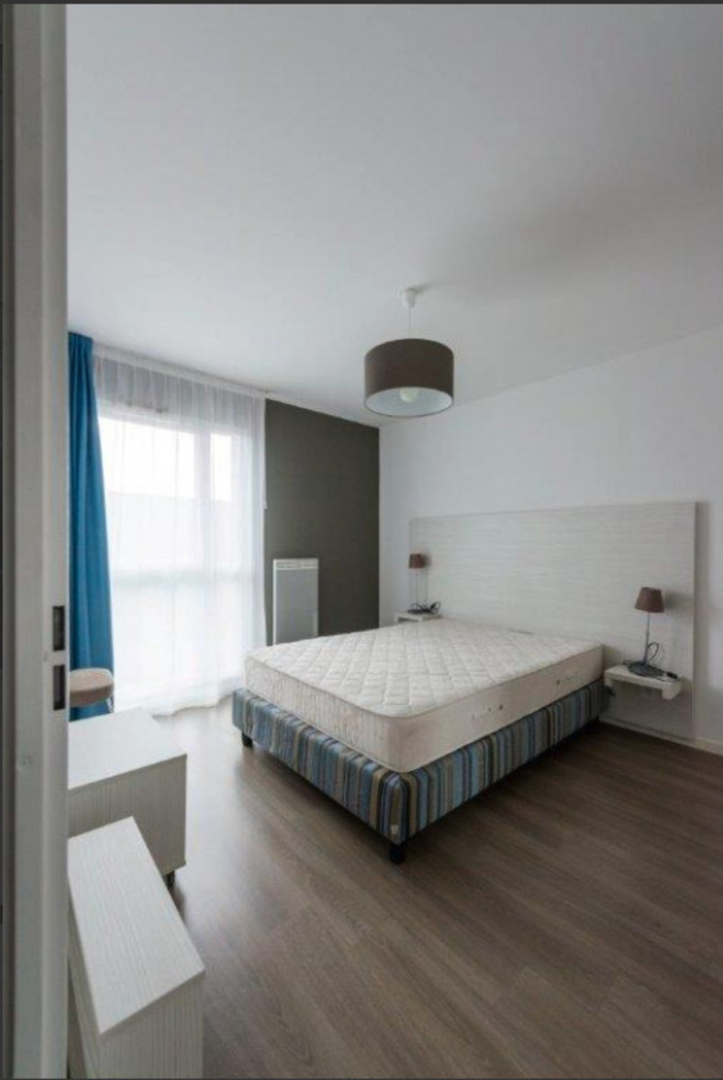 
                                                Location
                                                 Résidence étudiante 1 pièce