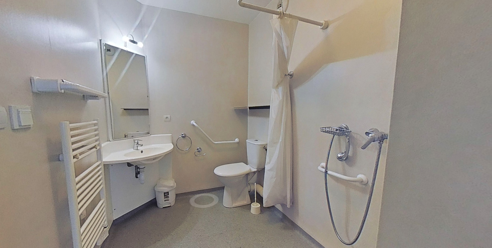 
                                                Location
                                                 Résidence étudiante 1 pièce