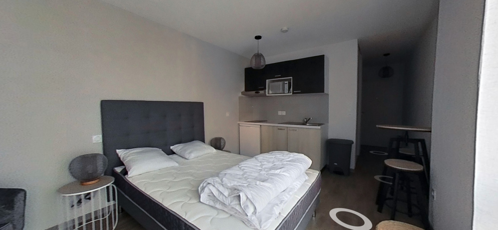 
                                                Location
                                                 Résidence étudiante 1 pièce