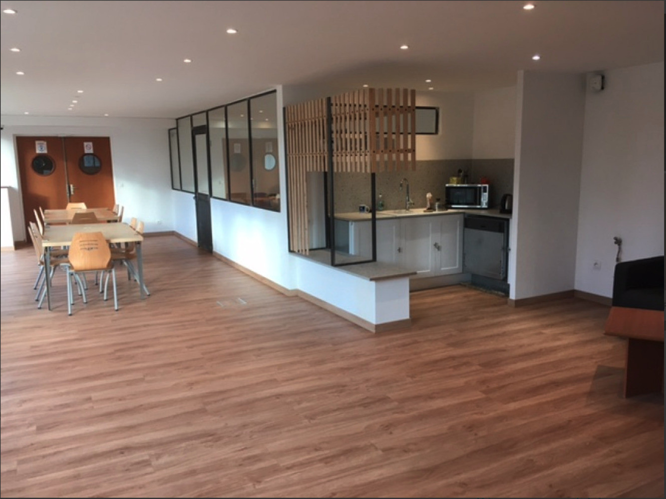 
                                                Location
                                                 Résidence étudiante 1 pièce