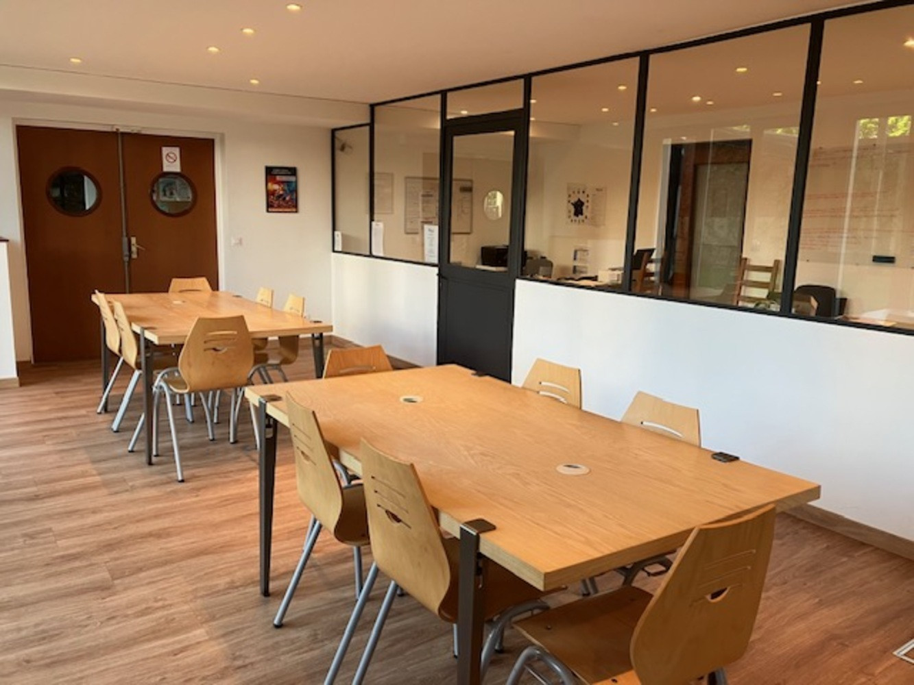 
                                                Location
                                                 Résidence étudiante 1 pièce