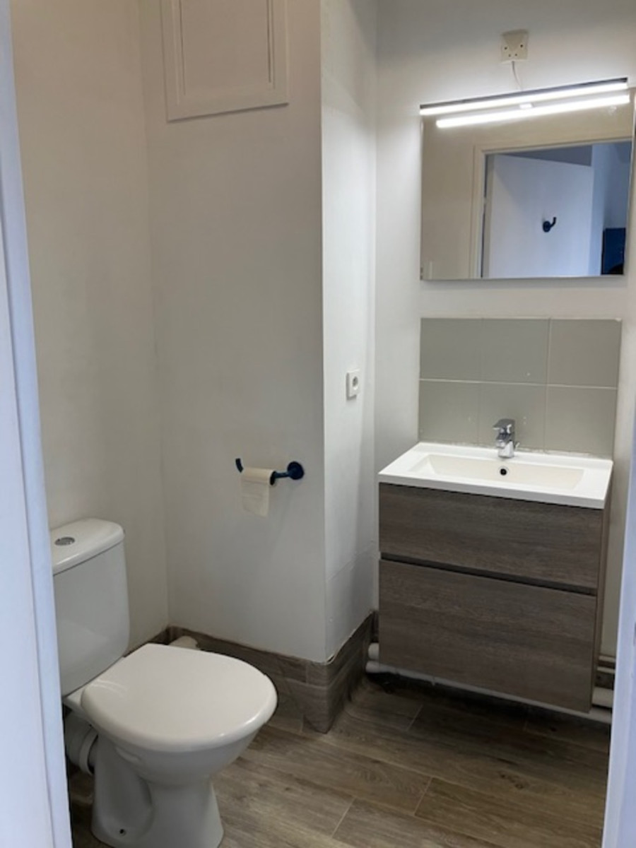 
                                                Location
                                                 Résidence étudiante 1 pièce