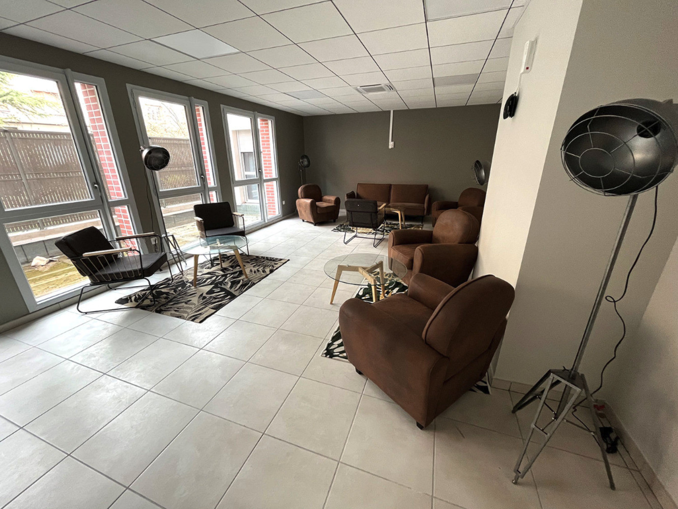 
                                                Location
                                                 Résidence étudiante 1 pièce