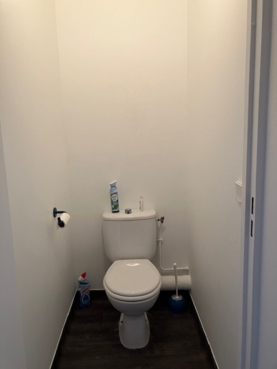 
                                                Location
                                                 Résidence étudiante 1 pièce