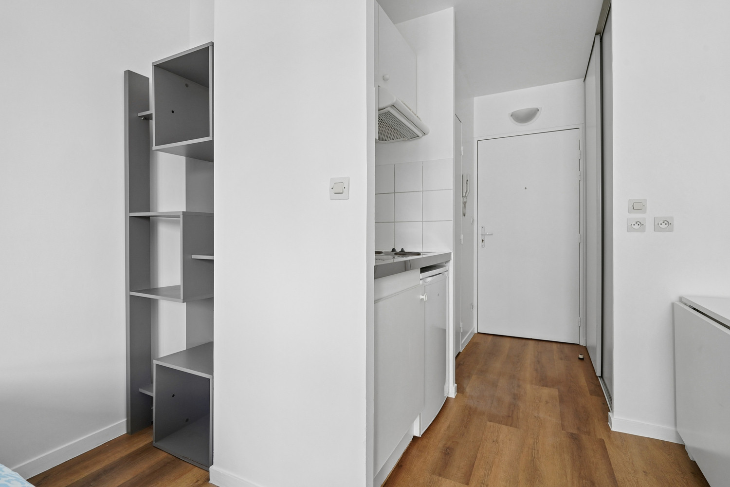 
                                                Location
                                                 Résidence étudiante 1 pièce