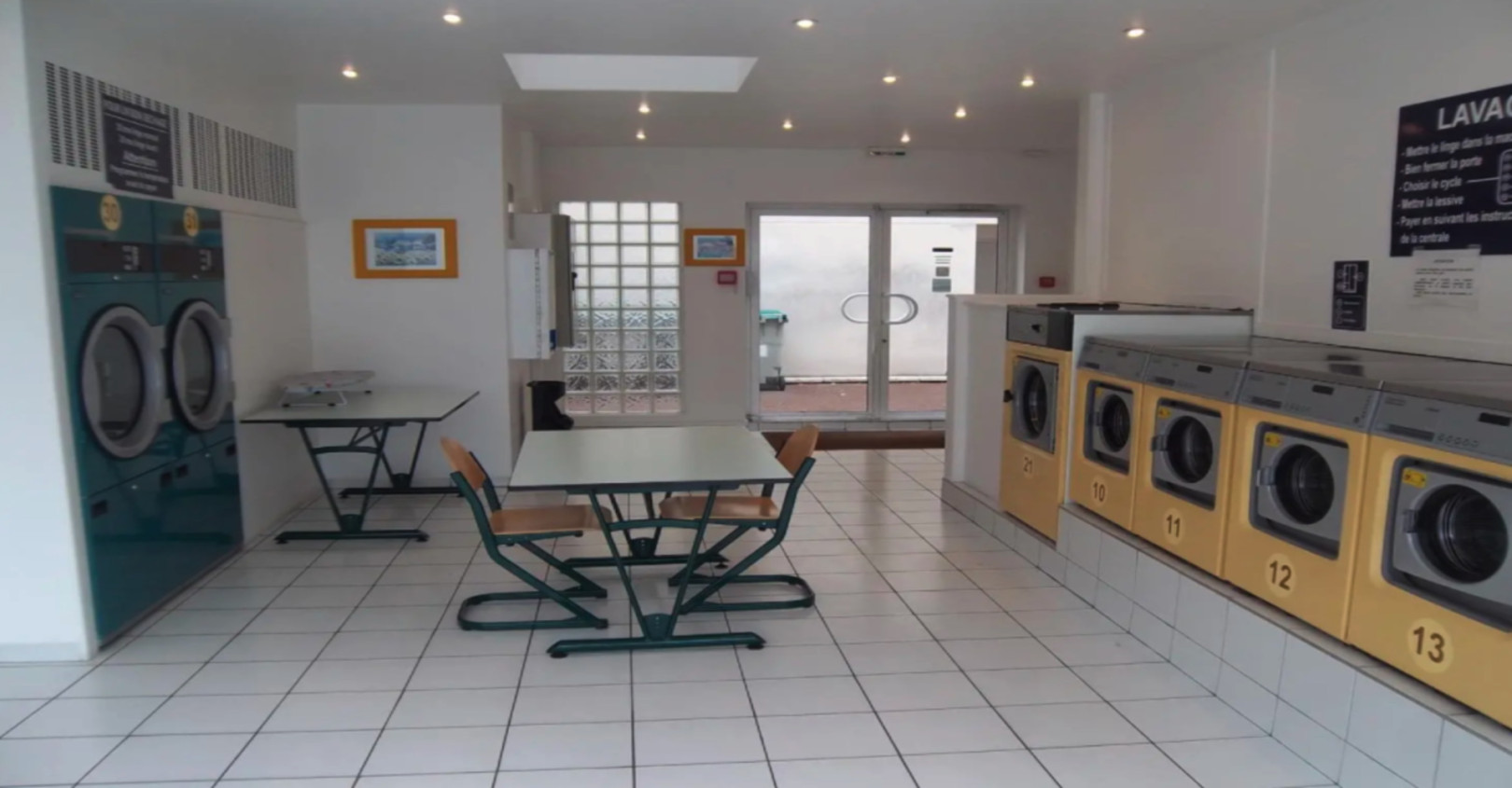 
                                                Location
                                                 Résidence étudiante 1 pièce