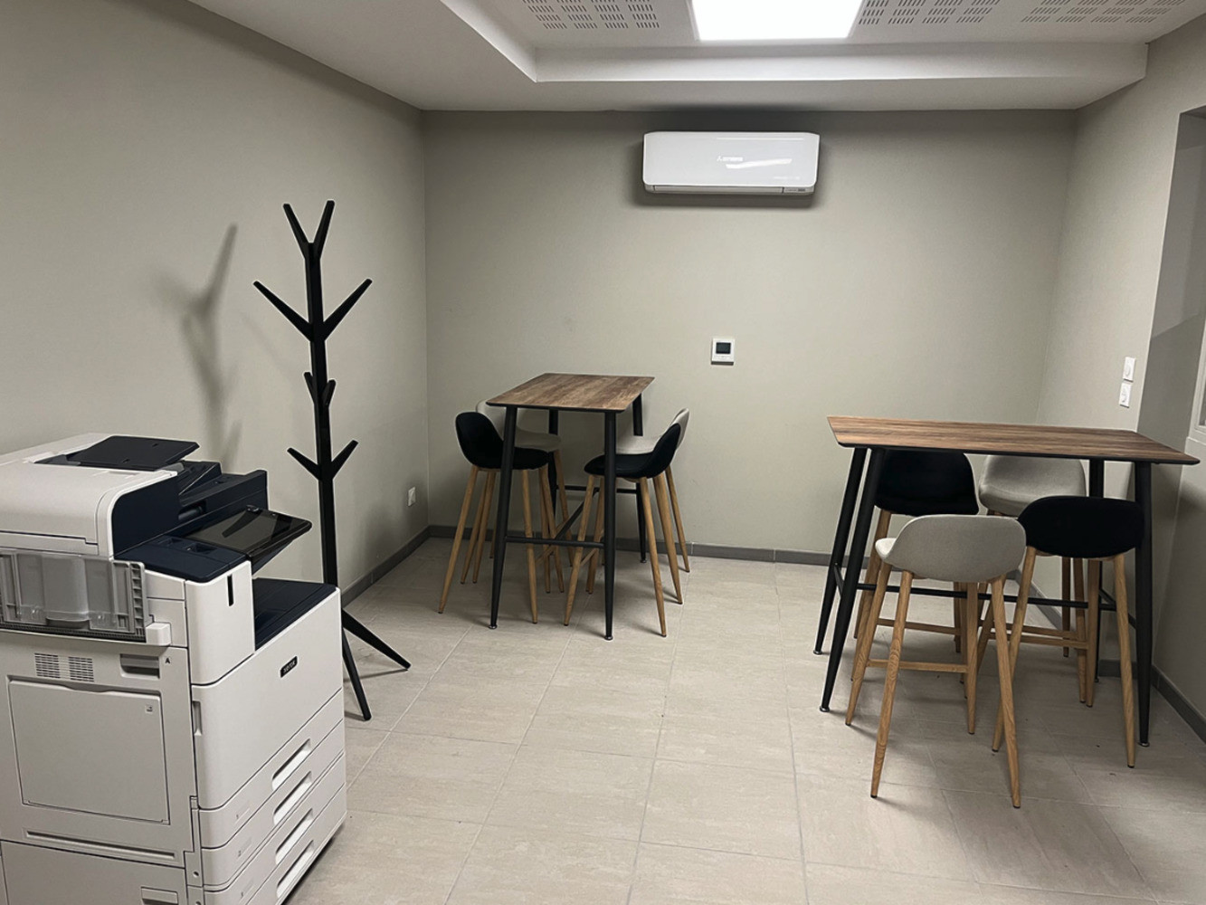 
                                                Location
                                                 Résidence étudiante 1 pièce