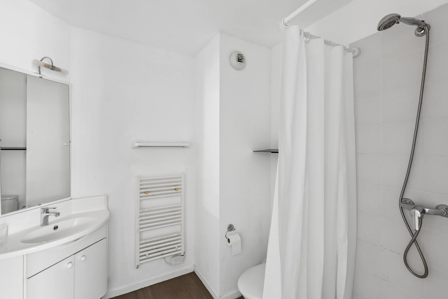 
                                                Location
                                                 Résidence étudiante 2 pièces