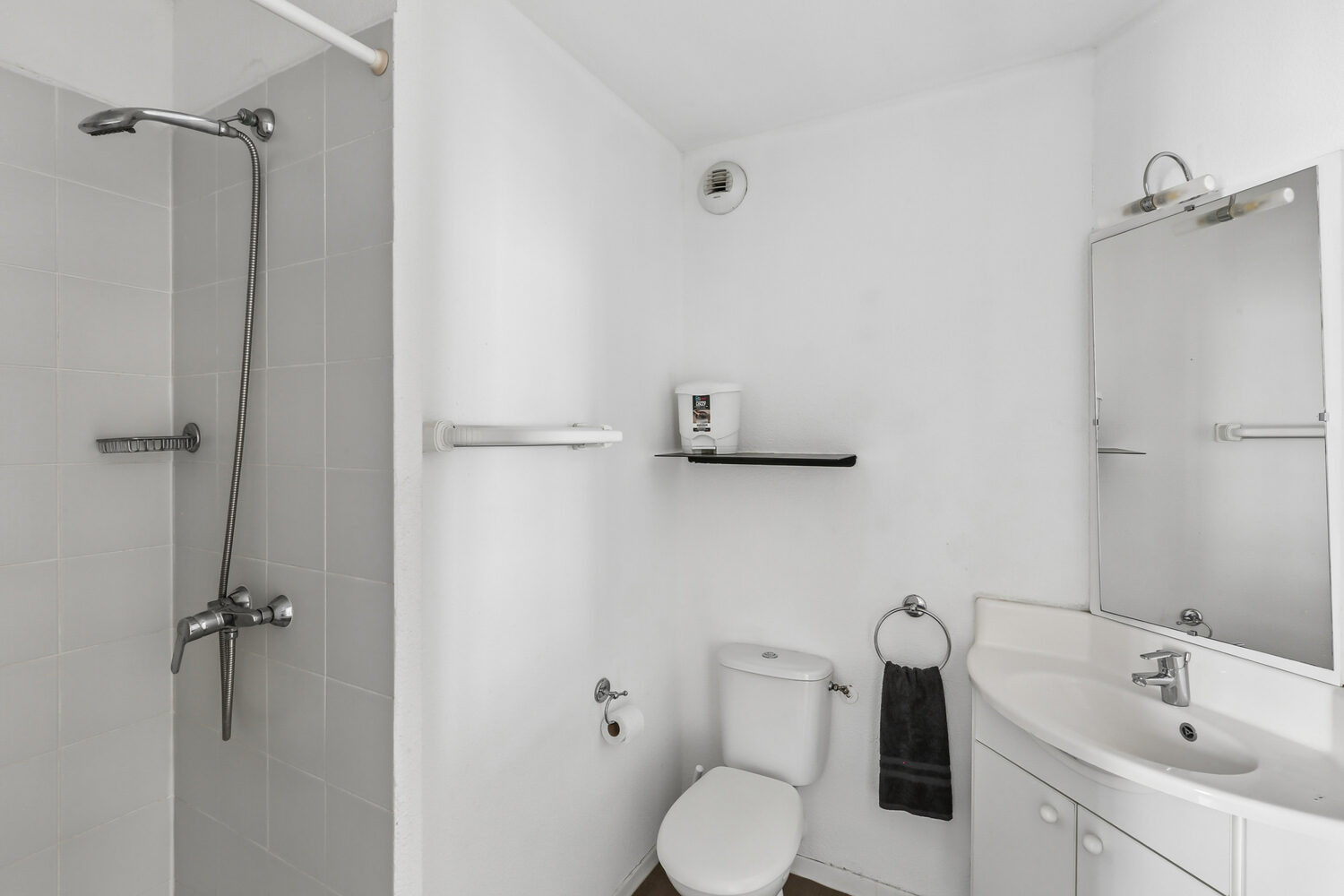 
                                                Location
                                                 Résidence étudiante 2 pièces