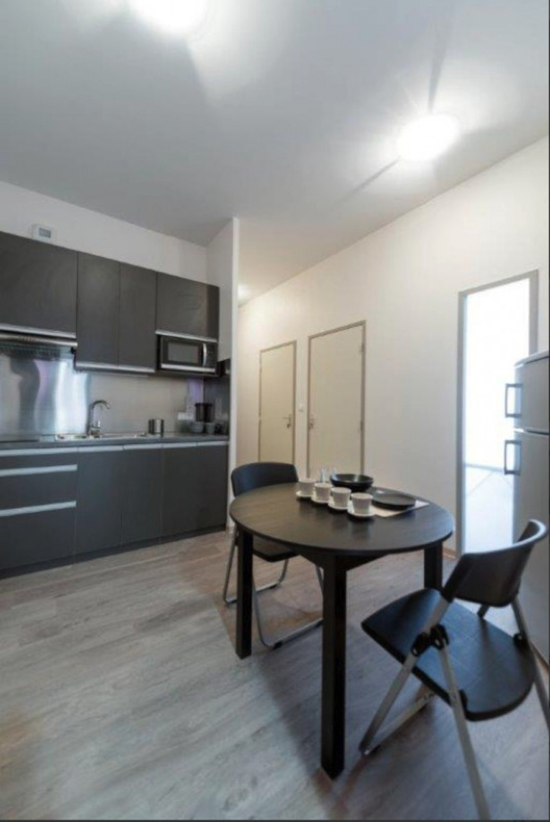 
                                                Location
                                                 Résidence étudiante 3 pièces