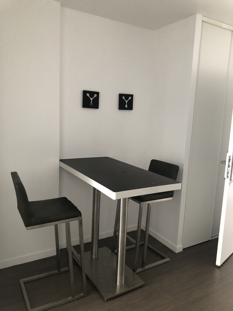 
                                                Location
                                                 Résidence étudiante 3 pièces