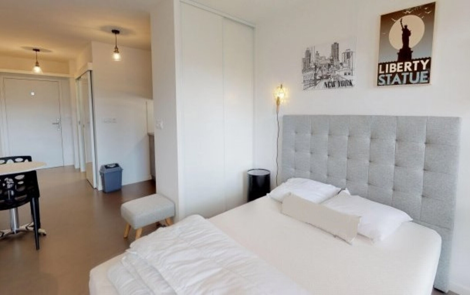 
                                                Location
                                                 Résidence étudiante à Rennes