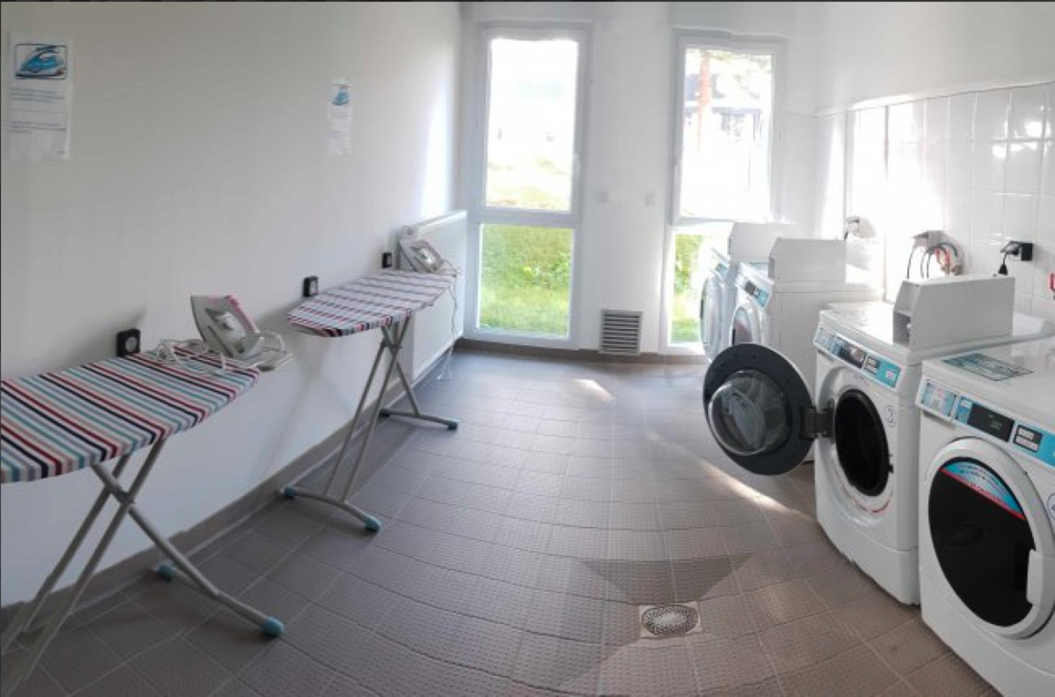 
                                                Location
                                                 Résidence étudiante à Rennes