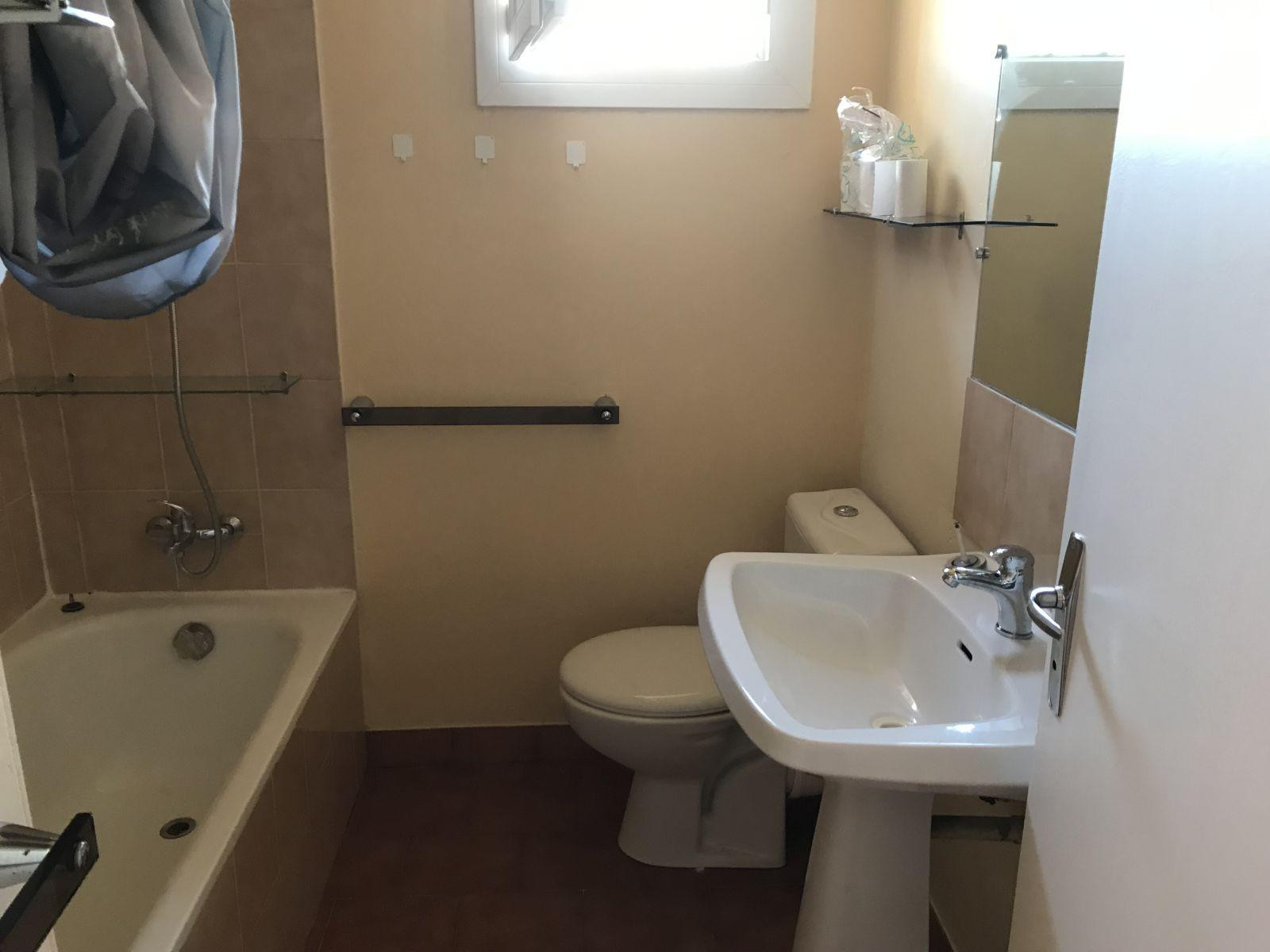 
                                                Location
                                                 Résidence familiale