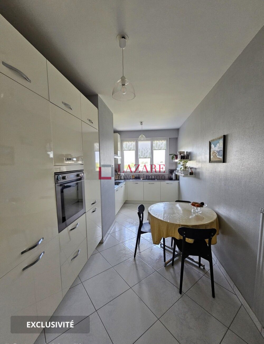 
                                                Vente
                                                 Résidence KONCKIER appartement 80 m²